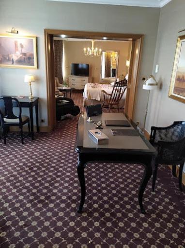 Hotel El Djazair El Mouradia Eksteriør bilde