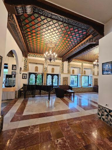 Hotel El Djazair El Mouradia Eksteriør bilde