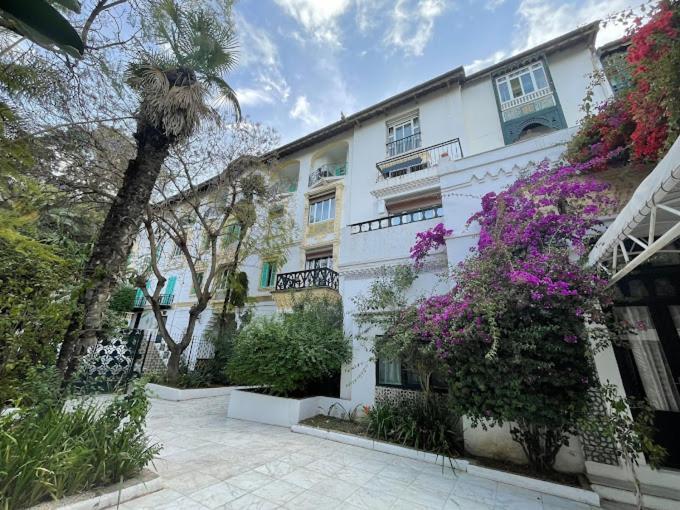 Hotel El Djazair El Mouradia Eksteriør bilde